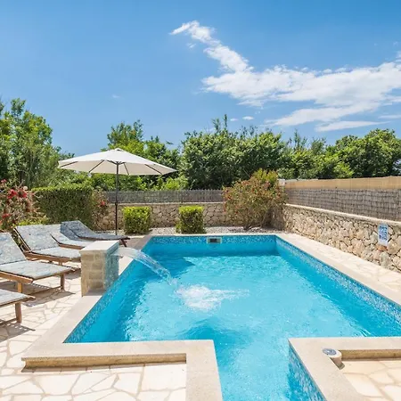 Karin With Heated Pool - By Ta Leut Agency Villa Privlaka (Zadar)